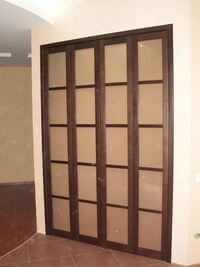 Двери гармошка с матовым стеклом и накладными разделителями Атырау